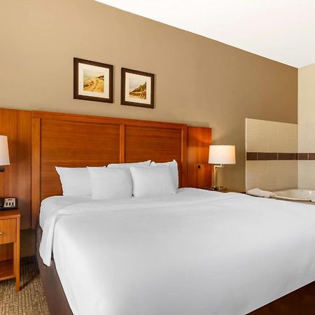 Comfort Inn & Suites Porter Near Indiana Dunes Экстерьер фото