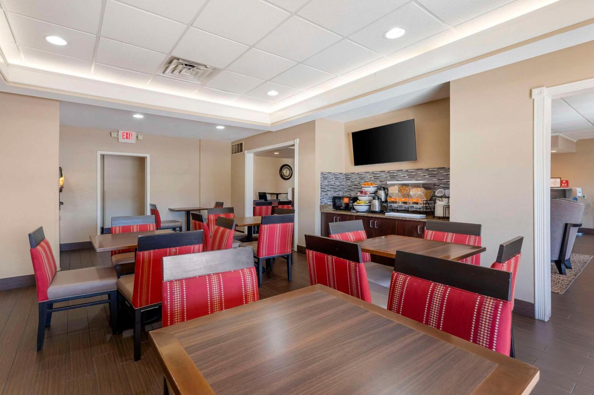 Comfort Inn & Suites Porter Near Indiana Dunes Экстерьер фото