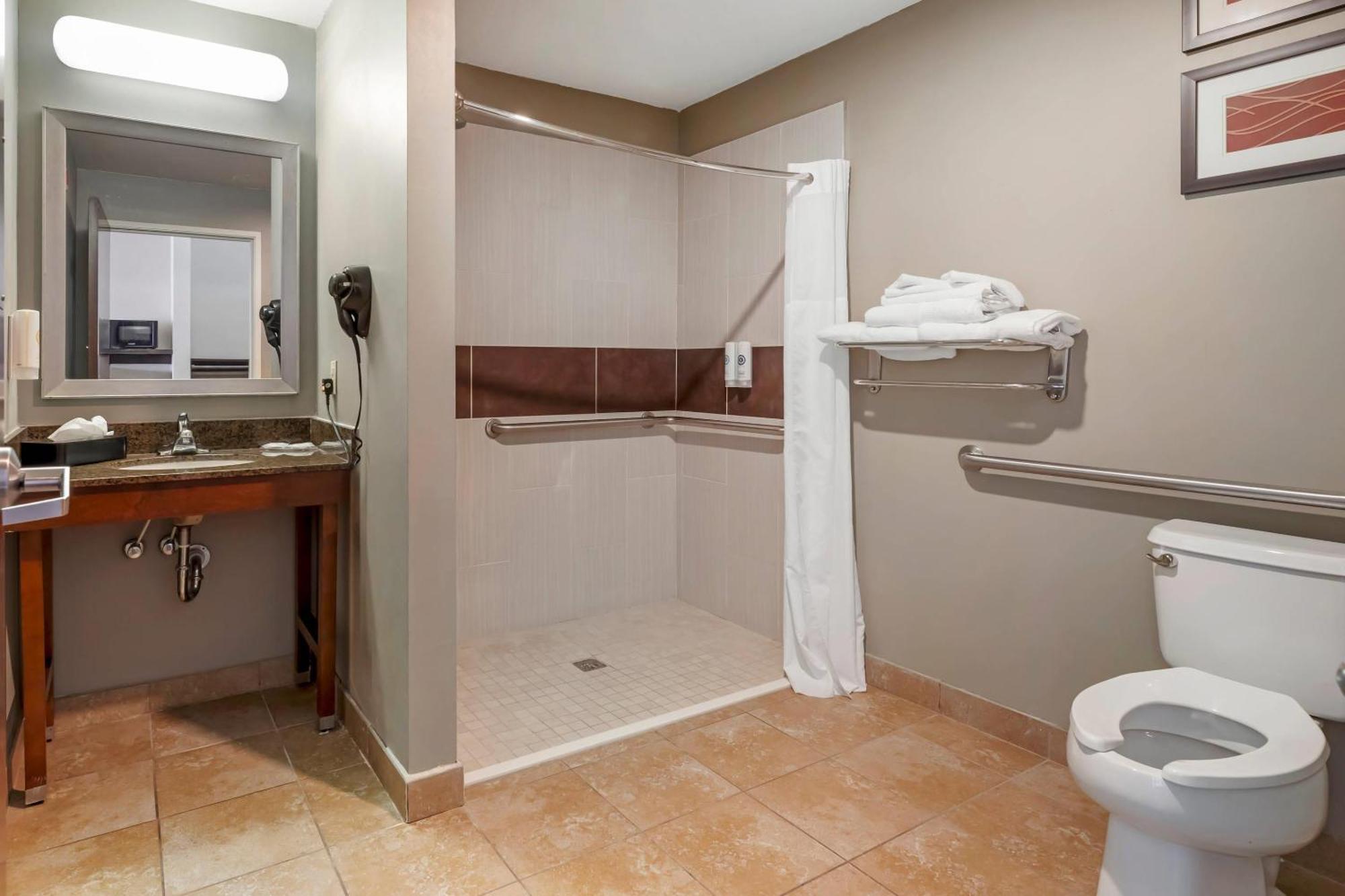 Comfort Inn & Suites Porter Near Indiana Dunes Экстерьер фото